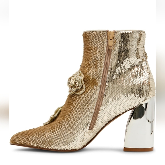 Betsey Johnson Ankle Boots - Picture 8 of 13